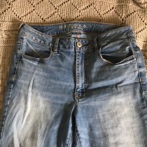 American Eagle superstretch hi-rise jegging skinny
